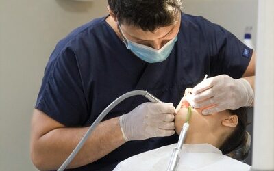 التسويق الالكتروني لعيادات الاسنان